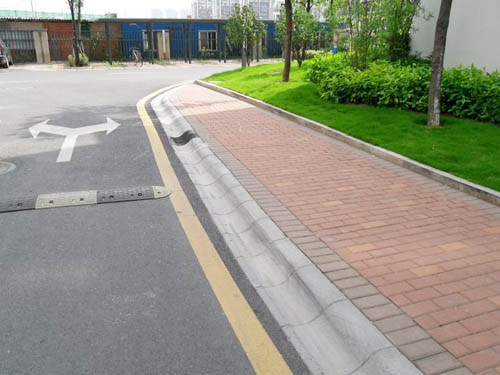 路邊石3